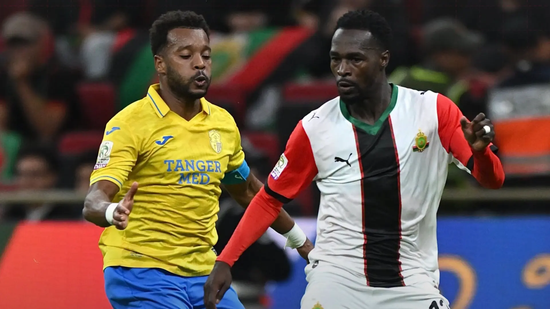 مباراة الجيش الملكي واتحاد طنجة في الدوري المغربي (فيسبوك) مباراة الجيش الملكي واتحاد طنجة في الدوري المغربي (فيسبوك)