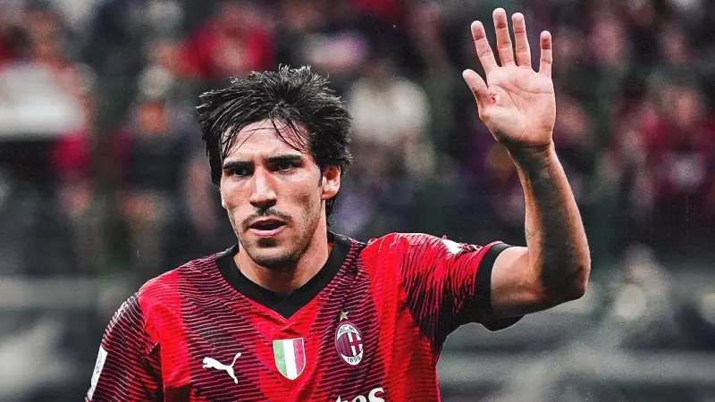 صفقة مثيرة.. نيوكاسل يونايتد يضم ساندرو تونالي