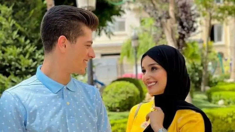 يُتابعهما الملايين على "تيك توك".. ما تفاصيل انفصال مكس وضحى العريبي؟