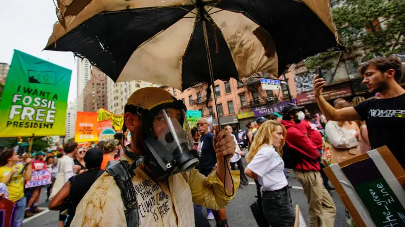 نيويورك تغرّم شركات الوقود الأحفوري 75 مليار دولار