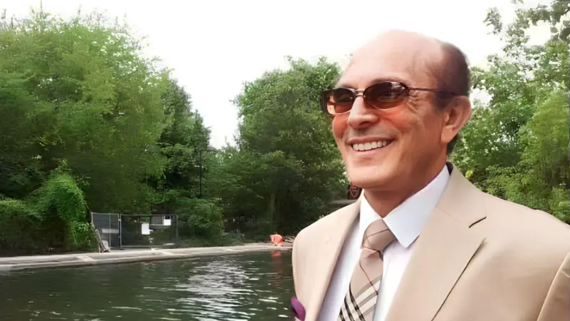 متابعة رئاسية لتفاصيل الحالة الصحية للفنان محمد صبحي