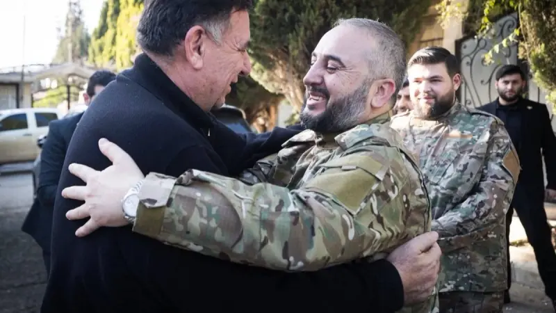 فيلق الشام.. من هو منذر سراس الذي زاره وزير الدفاع السوري؟