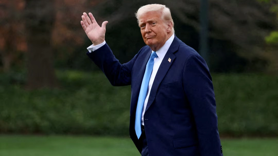 استطلاع رأي: ترامب تجاوز حدوده في العمل العسكري بالخارج 