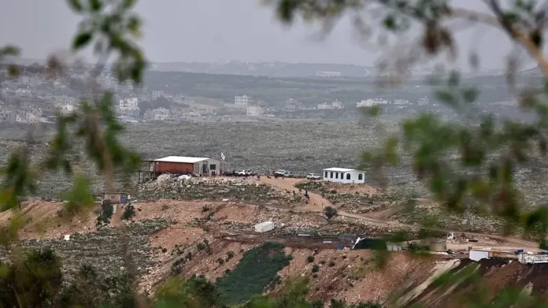 المشهد باختصار: تحركات إسرائيلية تشعل الضفة.. ورسالة خامنئي للإيرانيين