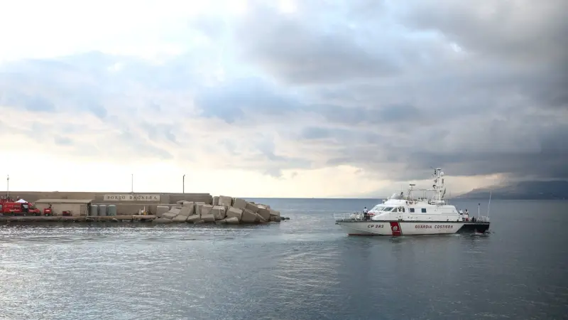 من أعماق المتوسط.. اكتشاف قطعة أثرية نادرة تروي فصول معركة قديمة