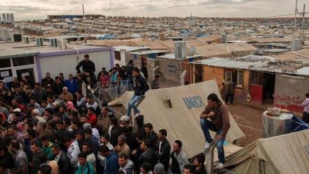 مخيمات "بزيبز"..  أمراض متفشية ومناشدات لعراقيين خارج تصنيف "النازحين"