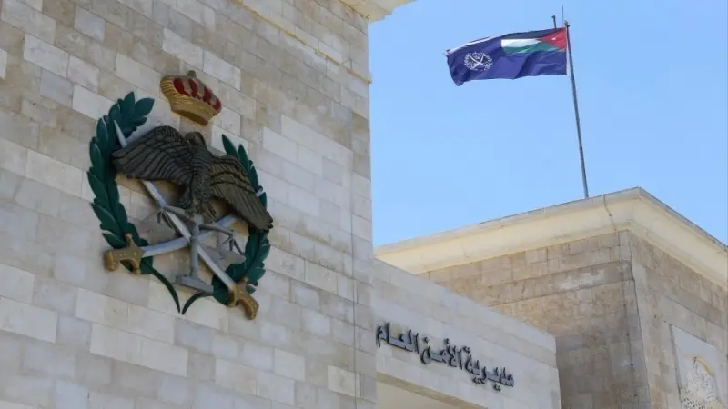 فيديو - الأمن الأردني يكشف تخزين كميّات من المتفجرات في عمّان