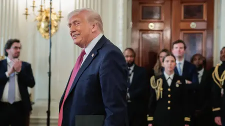 related_news_inside_blogsفقدان الثقة يتصاعد.. استطلاع يكشف تأثير تشكيك ترامب بالانتخابات