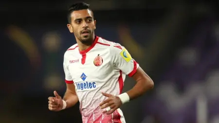 related_news_inside_blogsفي لفتة وفاء.. جماهير اتحاد العاصمة الجزائري تهتف لرضا الهجهوج