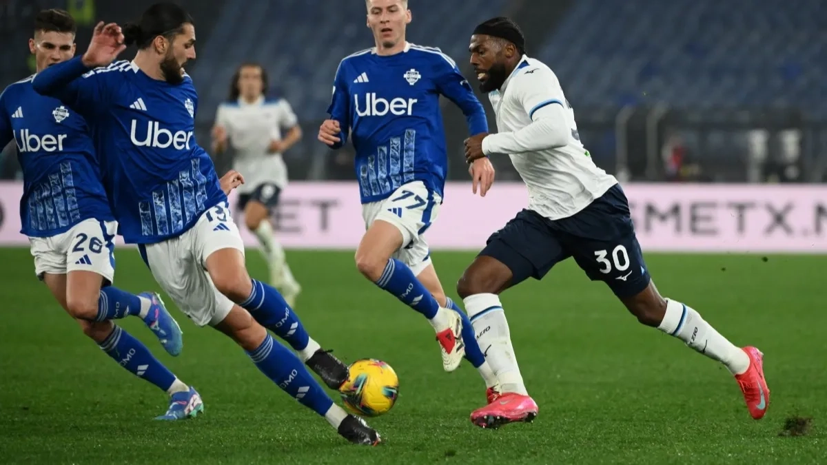 من هو نونو تافاريس القريب من الانتقال إلى الاتحاد السعودي؟ 