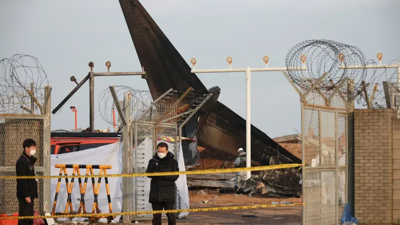 ما الحالة النفسية للناجين من حادثة سقوط طائرة في كوريا الجنوبية؟