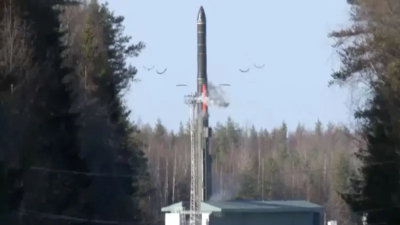 ترامب يشعل فتيل المواجهة النووية من جديد