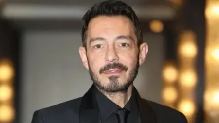 related_news_inside_blogsفيديو - أحمد زاهر لـ"المشهد": نجاح "لعبة وقلبت بجد" فاق توقعاتي