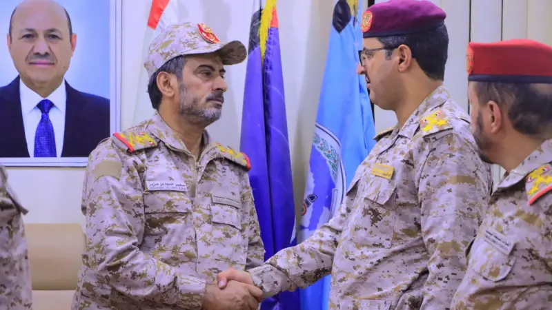 من هو صلاح الصلاحي الذي أعلن انشقاقه عن "الحوثيين"؟