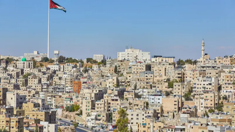 المستفيدون من صرف 100 دينار عبر صندوق المعونة الوطنية 2026.. ما القنوات المعتمدة؟