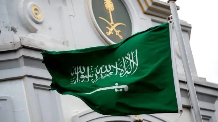 من هم حسين القلاف ومحمد آل حمد وحسن سليم؟