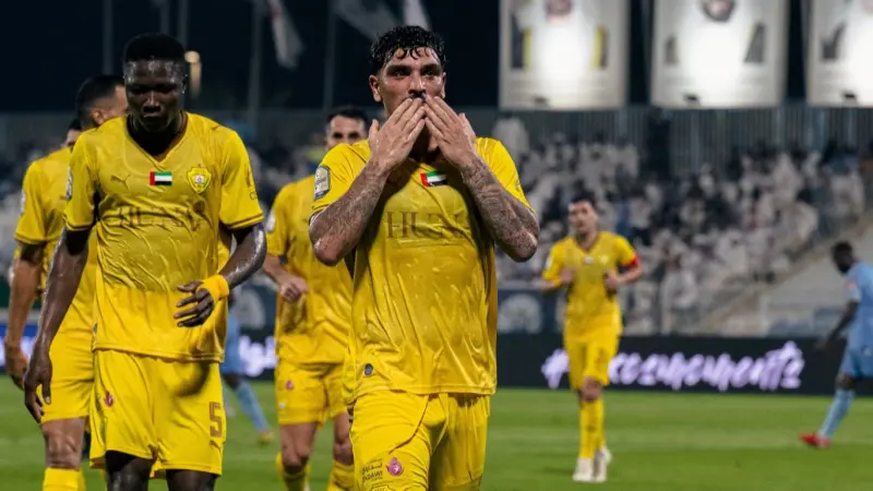 الدوري الإماراتي.. الوصل يتصدر قبل قمة العين وشباب الأهلي