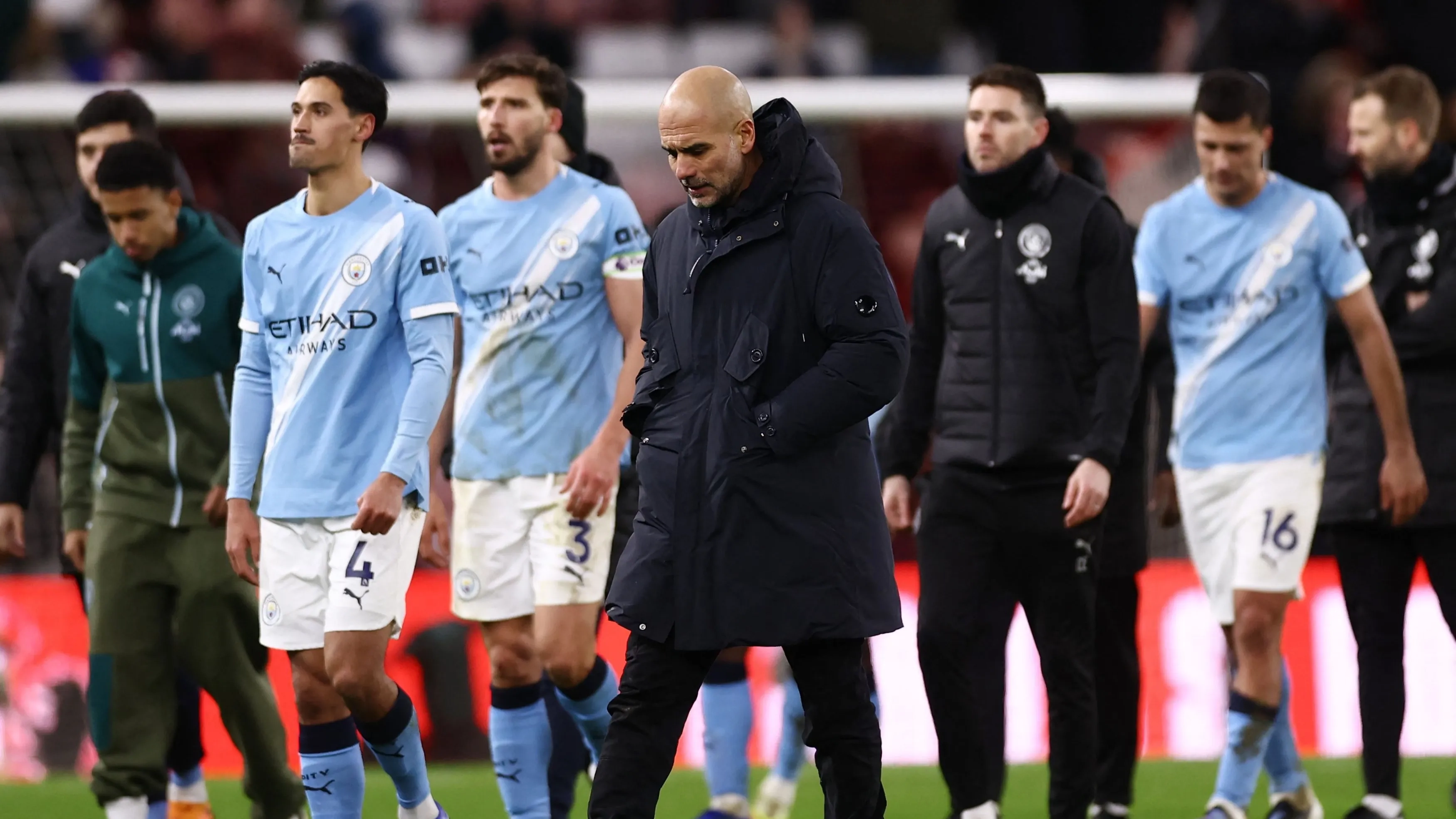 الدوري الإنجليزي - سندرلاند يوقف قطار مانشستر سيتي بعد تعادل مخيب 