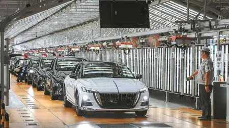 related_news_inside_blogsالصين.. قفزة في إنتاج ومبيعات السيارات