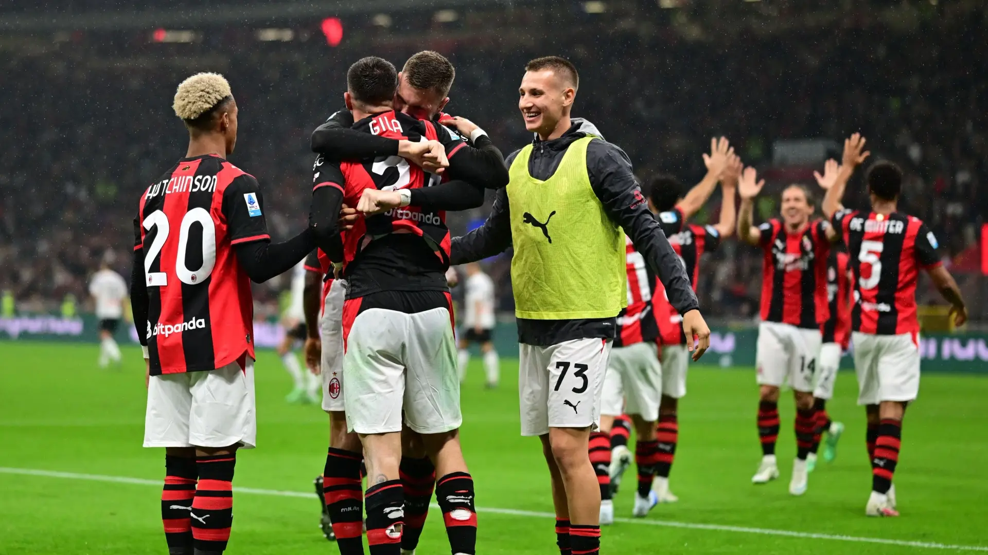ميلان يواجه بورنموث في الجولة الـ3 من الدوري الأوروبي (رويترز) ميلان يواجه بورنموث في الجولة الـ3 من الدوري الأوروبي (رويترز)
