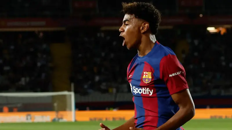 الفرصة المغربية الأخيرة.. مستقبل لامين يامال يُحدّد اليوم