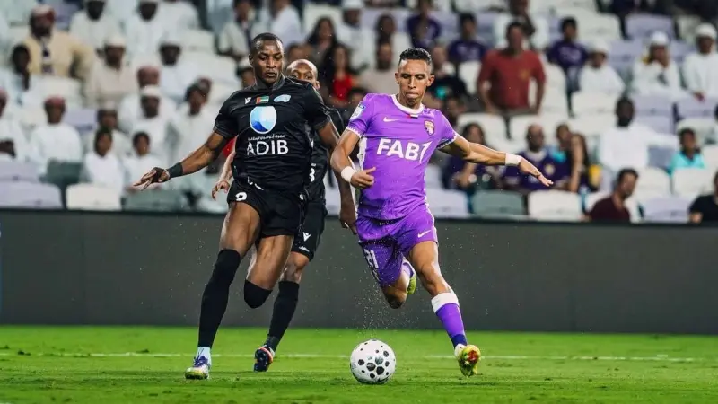 العين يعتلي قمة الدوري الإماراتي بثنائية تاريخية للشقيقين رحيمي