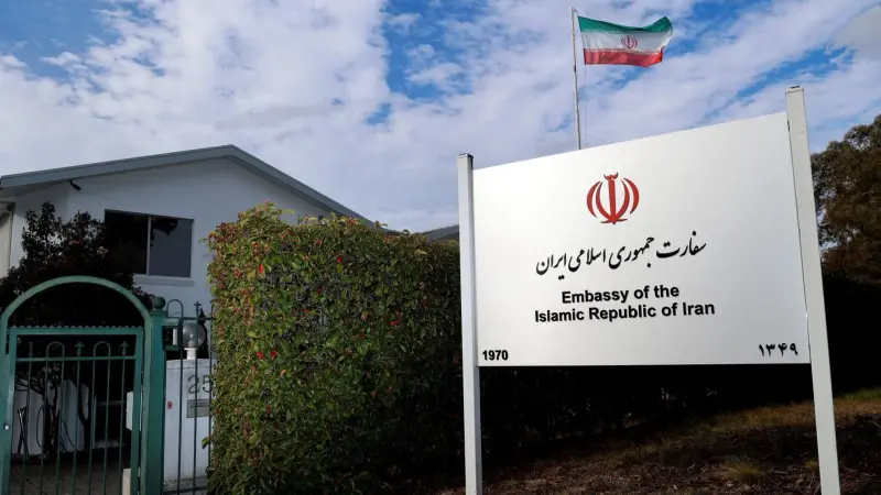 سبب طرد أستراليا السفير الإيراني.. طهران في صدد الرد
