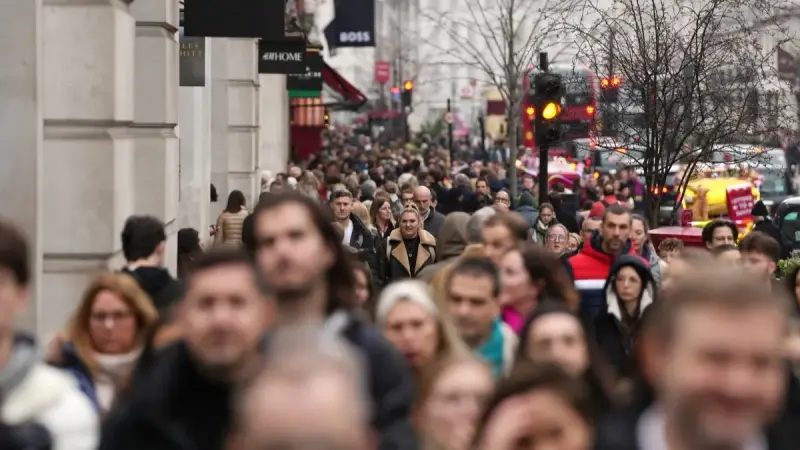 تراجع كبير بمدخرات البريطانيين بسبب زيادة الضرائب