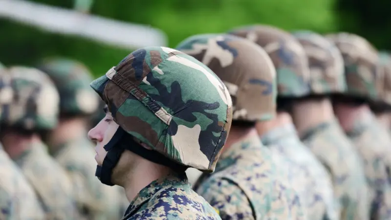 تقرير يحذر: الشعور بالوحدة يهدد الأمن القومي