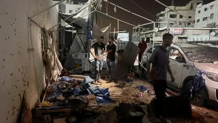 related_news_inside_blogsإسرائيل تستمر في منع الصحفيين الأجانب من دخول غزة