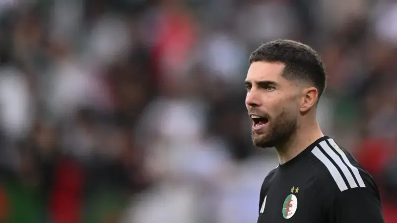 كأس أمم إفريقيا - لوكا زيدان.. حارس بثقة الكبار يؤمّن شباك الجزائر
