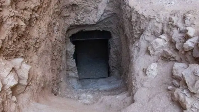 اكتشاف مقبرة تحتمس الثاني ضمن أهم 10 اكتشافات أثرية في عام 2025