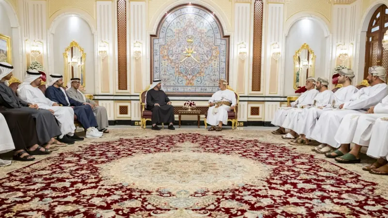 رئيس الإمارات وسلطان عمان يجددان إدانة الاعتداء الإسرائيلي على قطر