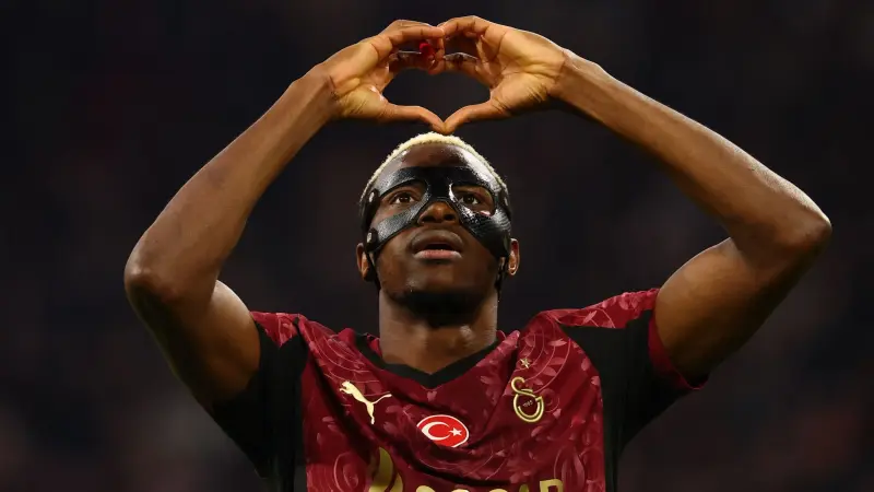 هاتريك أوسيمين وسقوط مورينيو ضمن أبرز نتائج مباريات اليوم في دوري أبطال أوروبا