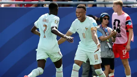 related_news_inside_blogsكأس العالم 2026 -  فرنسا تتصدر المجموعة الـ9 والسنغال تتمسك بحلم التأهل