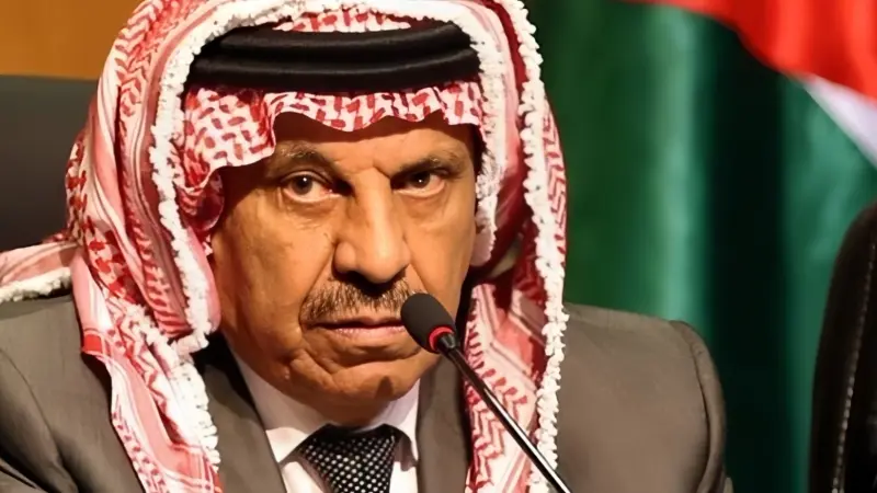 صورة - ظهر بالفوتيك العسكري.. من هو سلامة حماد وزير الداخلية الأردني الأسبق؟