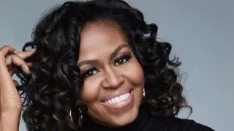 ميشيل أوباما تتحدث عن "بكائها" في ليلة تنصيب دونالد ترامب