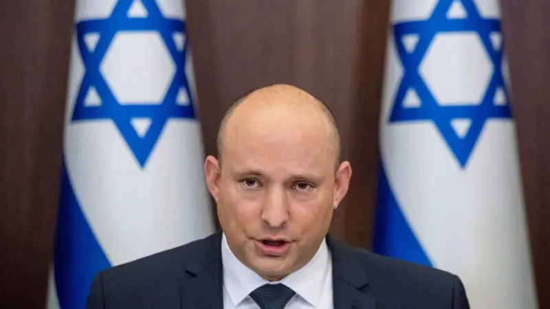 شبّهه بـ"فورست غامب".. بينيت ينتقد نتانياهو بسبب هجوم 7 أكتوبر