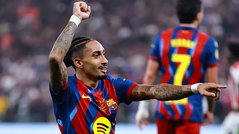 طبيعة إصابة رافينيا ومدة غيابه.. هل يتأثر برشلونة؟