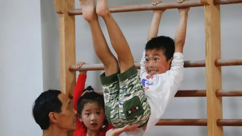 الرياضة تقلّل الشعور بالاكتئاب والتوتر لدى الأطفال