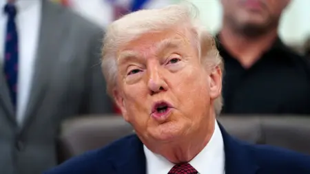 related_news_inside_blogsترامب: ممثلونا سيتوجهون إلى إسلام آباد لإجراء مفاوضات مع إيران