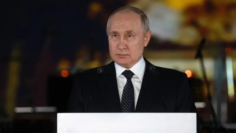 بوتين يترشح لانتخابات الرئاسة الروسية