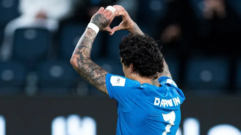 تشيلسي يقترب من داروين نونيز.. هل يعودة إلى الدوري الإنجليزي؟