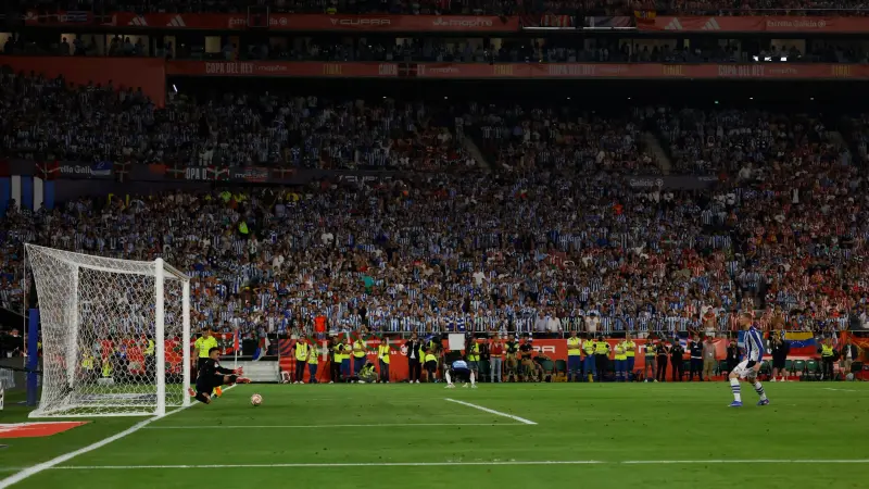 نتيجة وملخص أهداف مباراة أتلتيكو مدريد ضد ريال سوسيداد في نهائي كأس ملك إسبانيا.. ركلت الترجيح تبتسم للفريق الباسكي