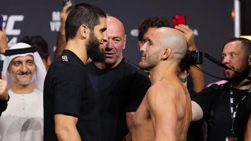 موعد نزال إسلام ماخاشيف وفولكانوفسكي والقنوات الناقلة