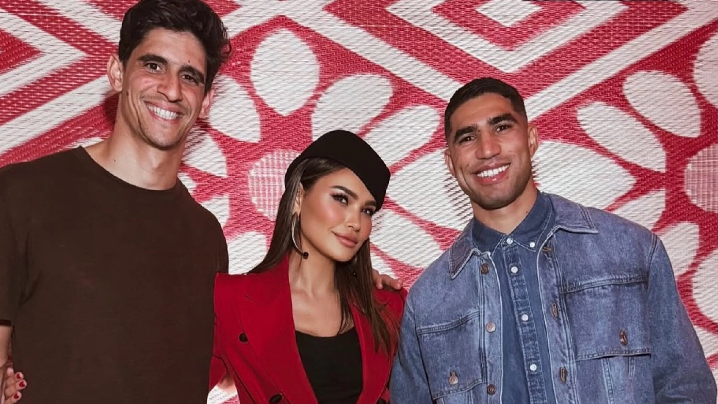 حكيمي يسابق الزمن للحاق بافتتاح "كان 2025" ويدشن مشروعه بالدار البيضاء 