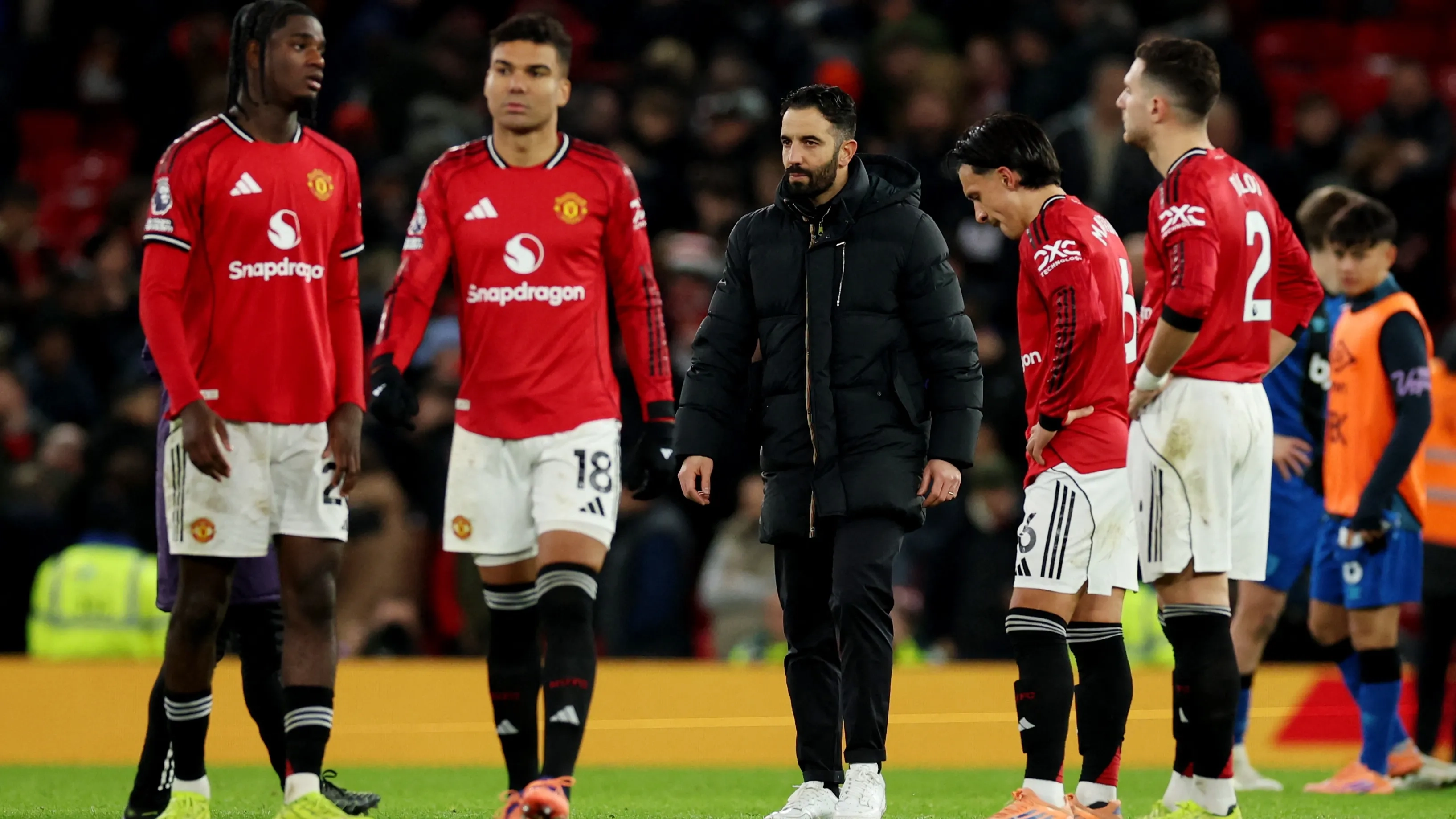 مدرب يونايتد يتحدى توقعات فيرغسون بشأن العودة لمنصات التتويج 