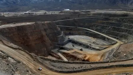 أميركا وأوروبا تتحركان لفك قبضة الصين على المعادن الحيوية