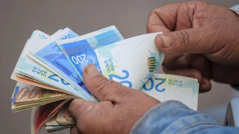 الشيكل الإسرائيلي يحقق ارتفاعا أمام اليورو قريبا