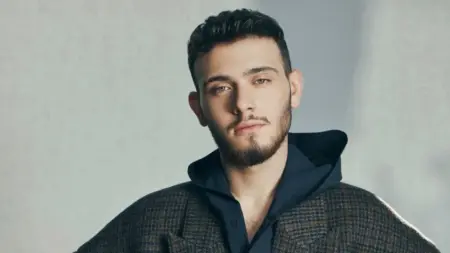 الشامي يحصد ملايين المشاهدات مع أولى أغنيات ألبوم "هوية"